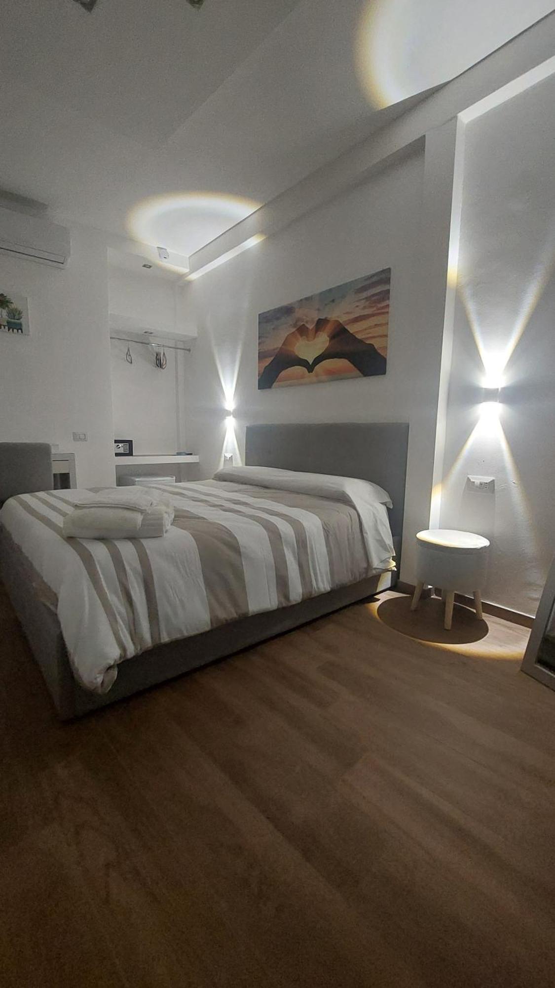 La Corte Guest House Bari Zewnętrze zdjęcie